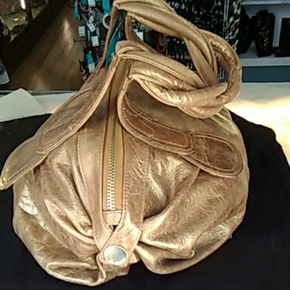 Pre-owned Gold Leather Gustto Handbag - Picture 3 of 8